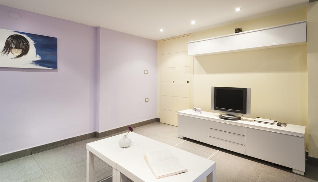 Italianway-Colombo 5 Apartment Милано Екстериор снимка